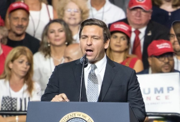 Caught In The Act: Archives Show MSM Outlet Stealth-Edited Attack On DeSantis